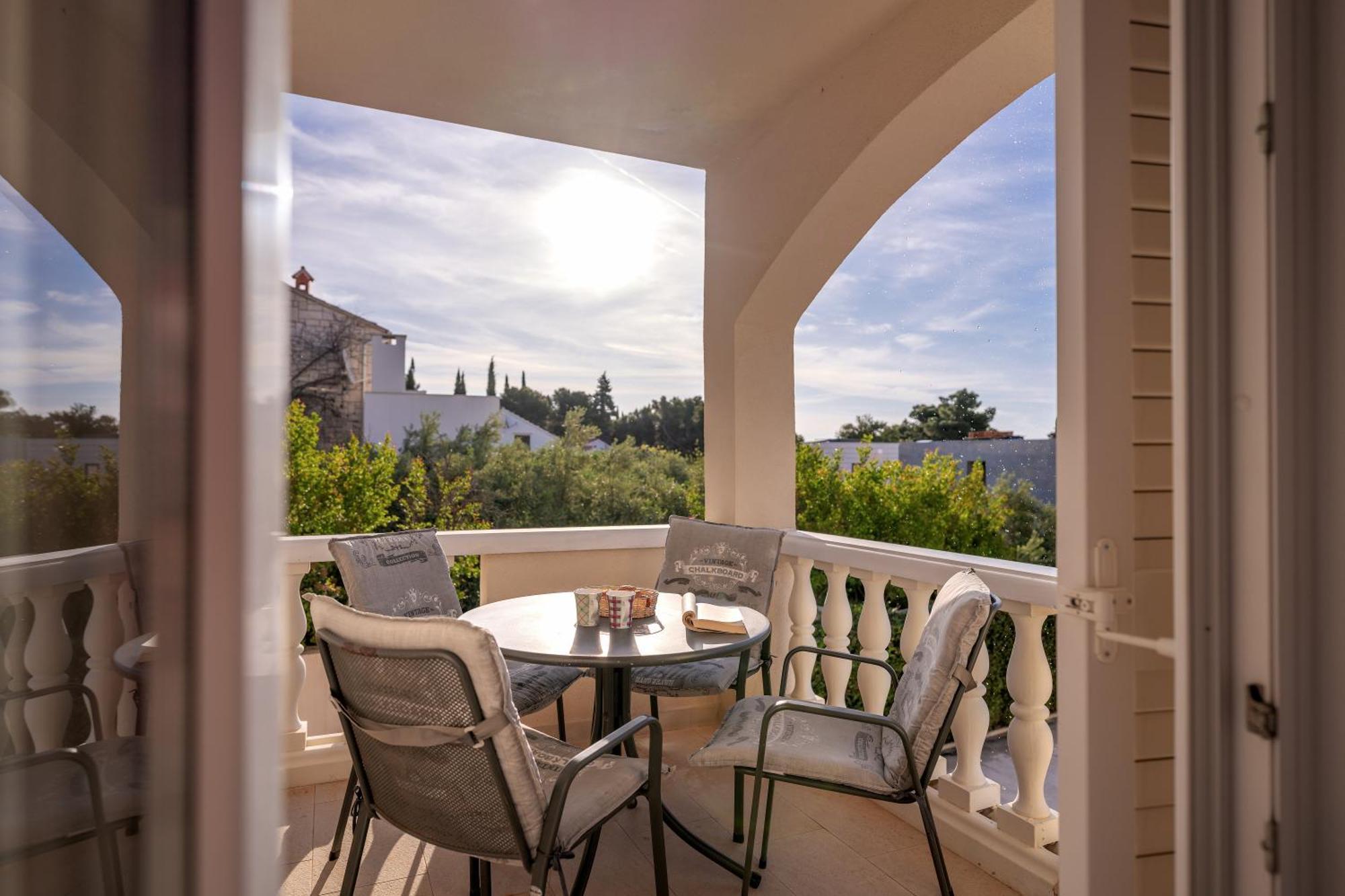 Villa Rajski Dvor Μπολ Εξωτερικό φωτογραφία